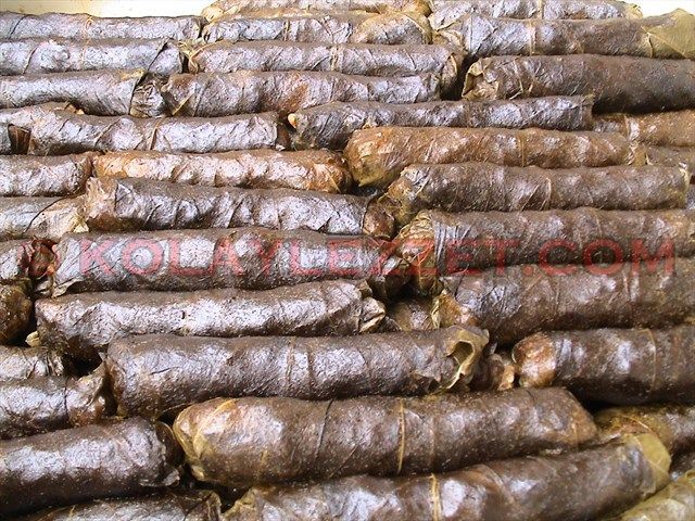 ZEYTINYAGLI YAPRAK SARMA YALANCI DOLMA 5
